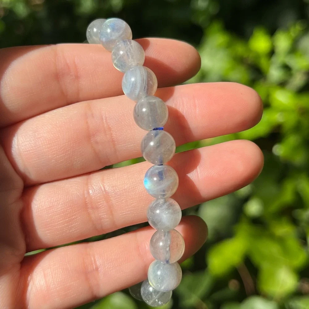 9mm super‎ flashy labradorite bracelet
